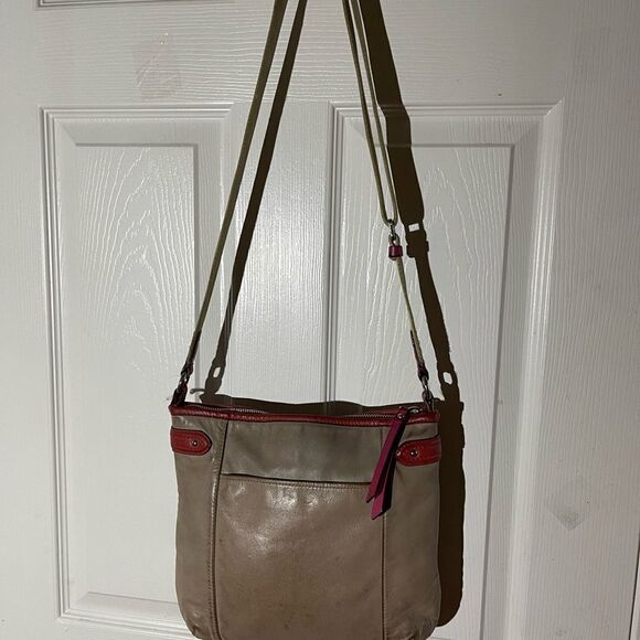 Coach  Daisy LEATHER Sand and orange medium Shoulder bag.silver tone hardwares - Picture 3 of 16